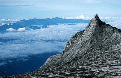 Kinh nghiệm chinh phục đỉnh núi Kinabalu