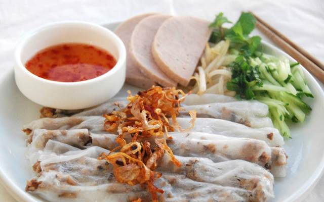 Bánh cuốn chả Hải Phòng