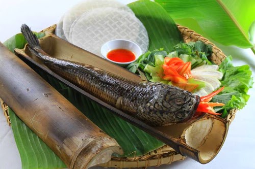 Cá lóc nướng ống tre làng cổ Phú Vinh Khánh Hòa