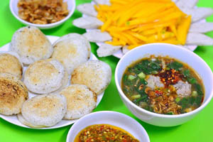 Bánh căn Phan Thiết