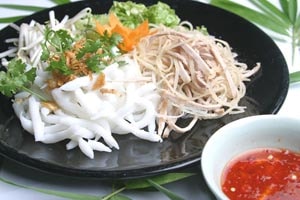 Bánh tầm bì Cần Thơ