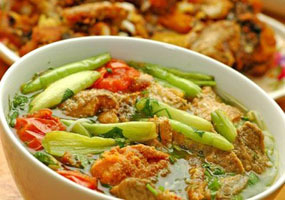 Bún cá thập cẩm Hải Phòng
