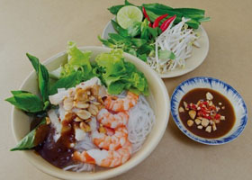 Bún gỏi già Hậu Giang