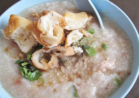 Cháo Quảng Đông Malaysia (Cantonese Porridge)