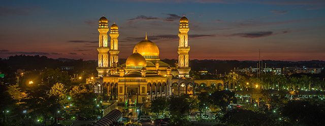 Brunei - Đức vua tiêu tiền xa hoa bậc nhất thế giới