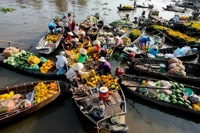 Chợ nổi Cái Bè - Việt Nam