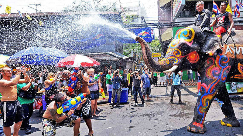 Lễ hội té nước Songkran, Singapore