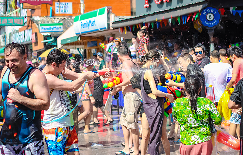 Lễ hội té nước Songkran, Singapore