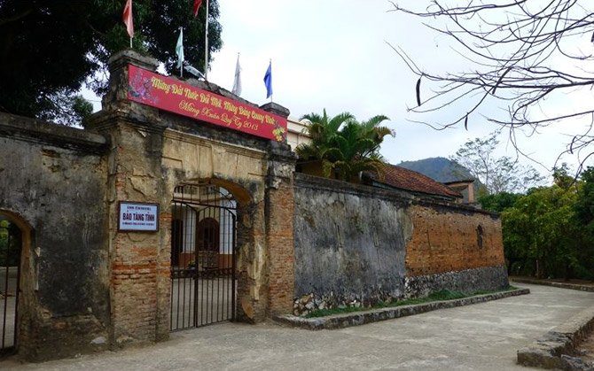 Khu di tích nhà tù và bảo tàng tỉnh- Sơn La