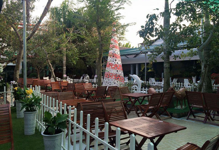 Cafe Huỳnh Hương