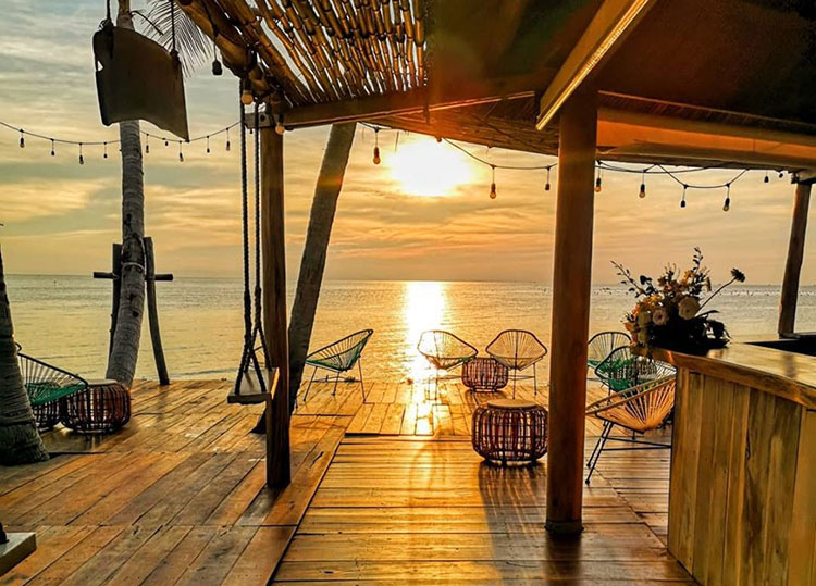 Cafe Shri Beach Club Phú Quốc