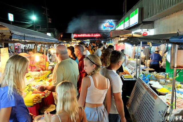 Chợ đêm Lamai

