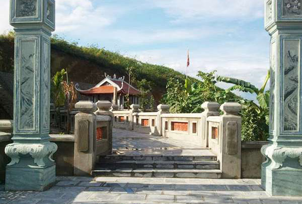 Đền thờ Nàng Han (Linh Sơn - Thủy Từ)