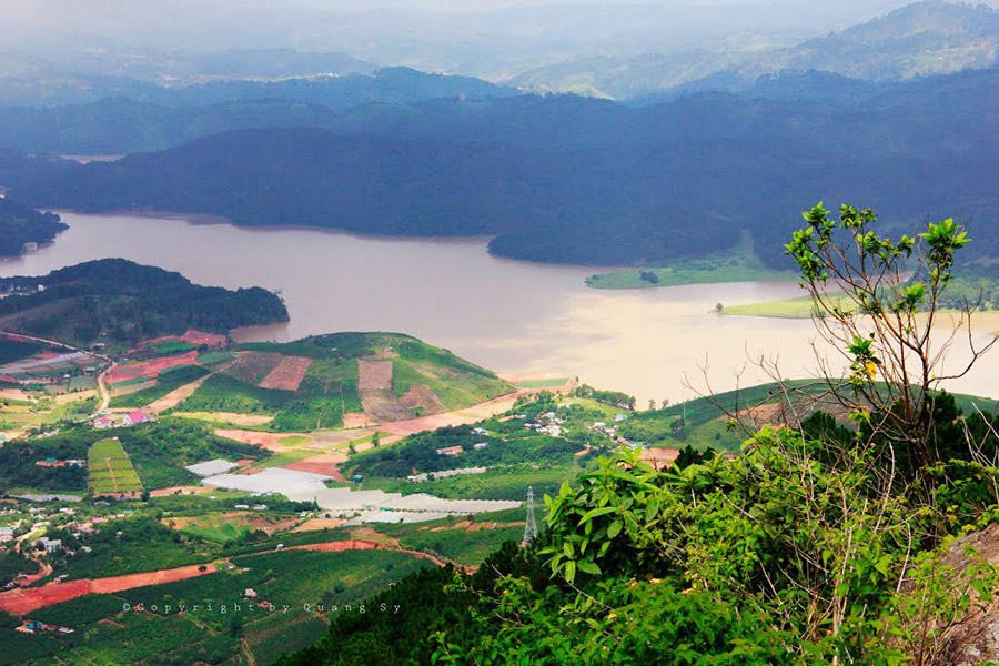 Hồ Suối Vàng