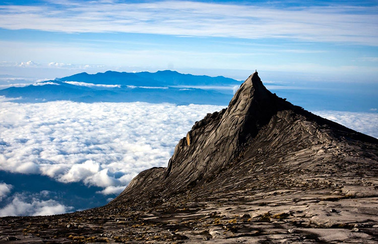 Núi Kinabalu