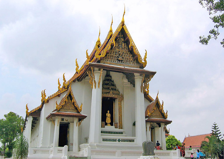 Wat Na Phra Men