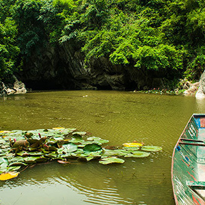 Ao Dong - Hang Luồn