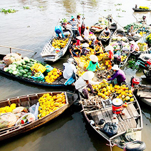 Chợ nổi Cái Bè Tiền Giang