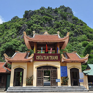 Chùa Tam Thanh Lạng Sơn