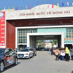 Cửa khẩu Móng Cái