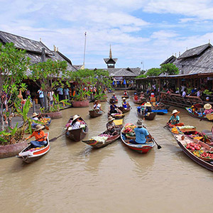 Four Regions Floating Market