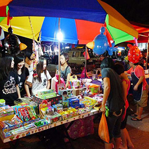 Khu chợ trời Pasar Malam Gadong