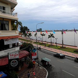 Khu phố Tây Phnom Penh Campuchia