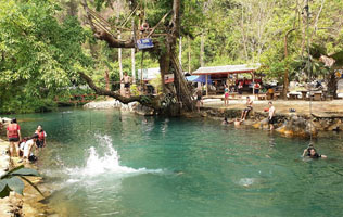 Blue Lagoon Vang Vieng