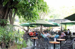 Cafe Paramount Nha Trang
