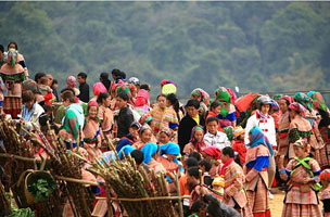 Phiên chợ Lùng Khấu Nhin