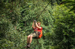 Chơi zipline Vang Vieng