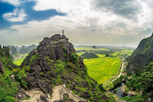 Hang Múa Ninh Bình