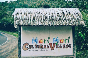Làng văn hóa Mari Mari