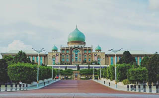 Tòa nhà văn phòng thủ tướng Putrajaya