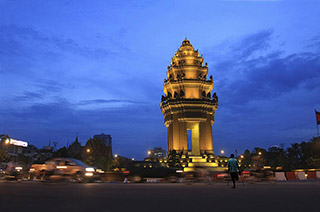 Tượng đài độc lập Phnom Pênh Campuchia