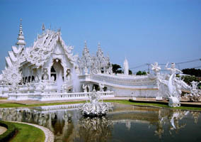 Wat Rong Khun (Chùa trắng)
